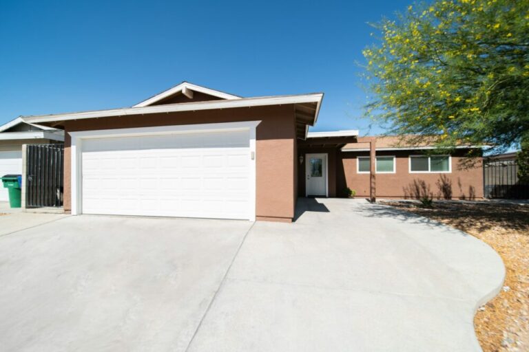 Driveway Oil Stain Removal: What Works on Fresh and Old Concrete Spots